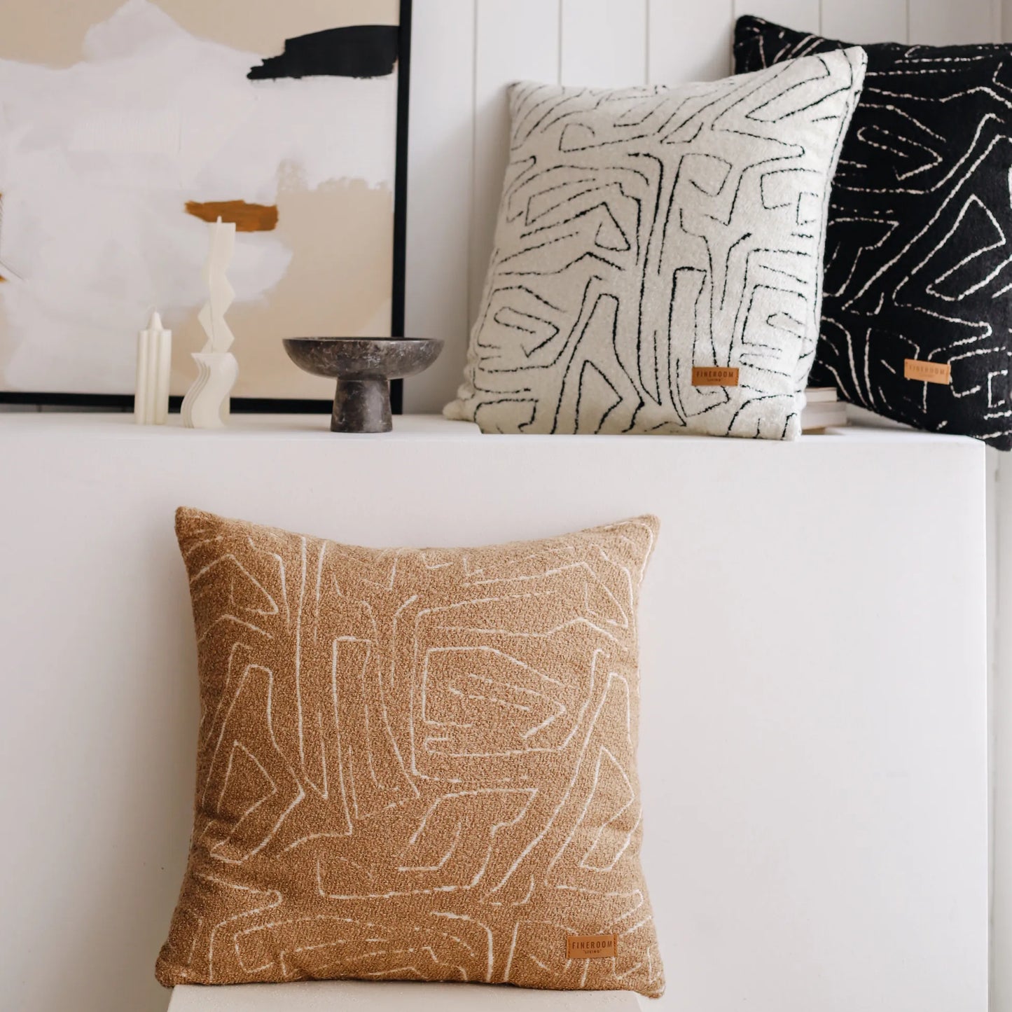 Amorf - Soyut Desenli 50x50 Kırlent - Devetüyü