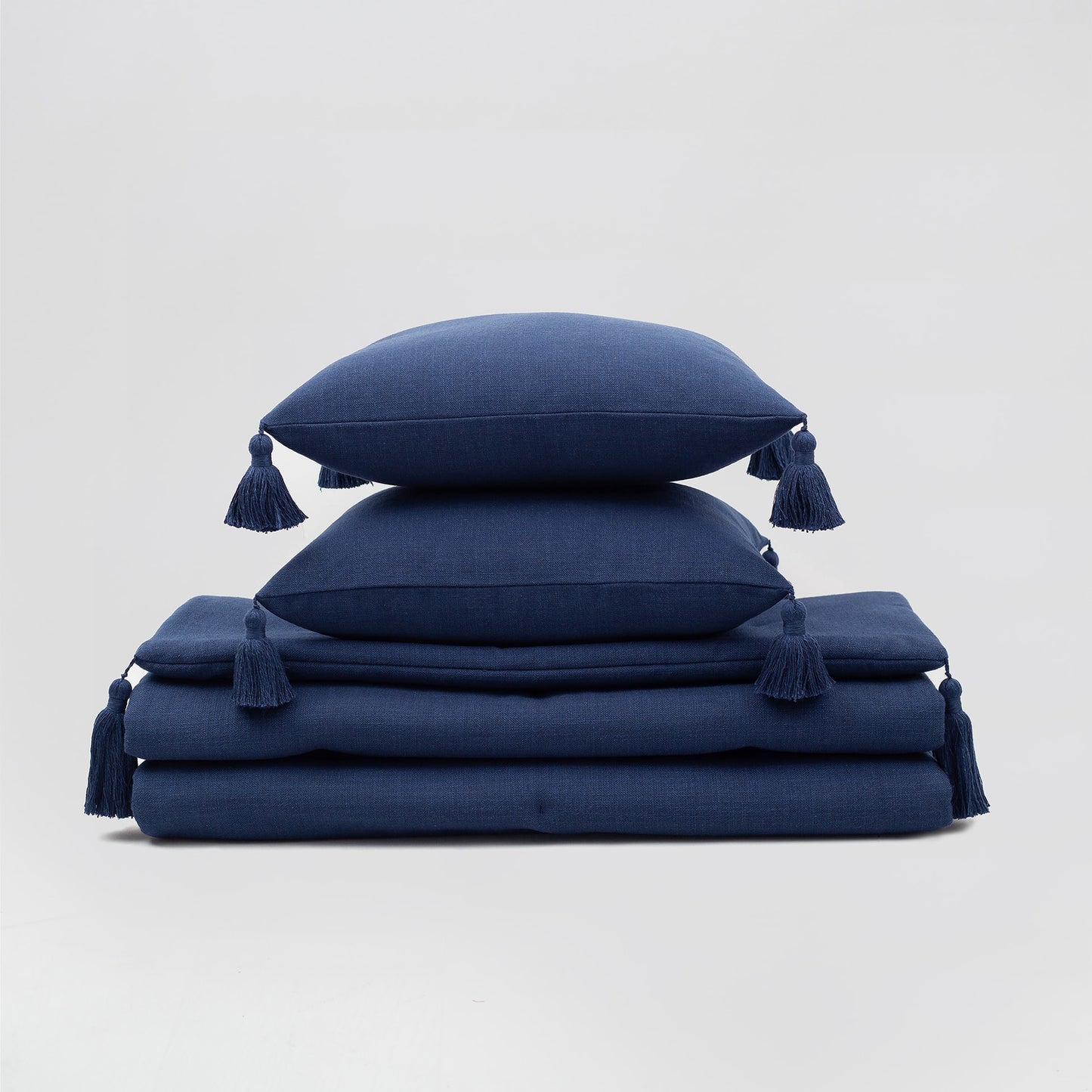 Lusso & Loom Nevresim Takımı + Runner 2 Yastıklı Set - Lacivert