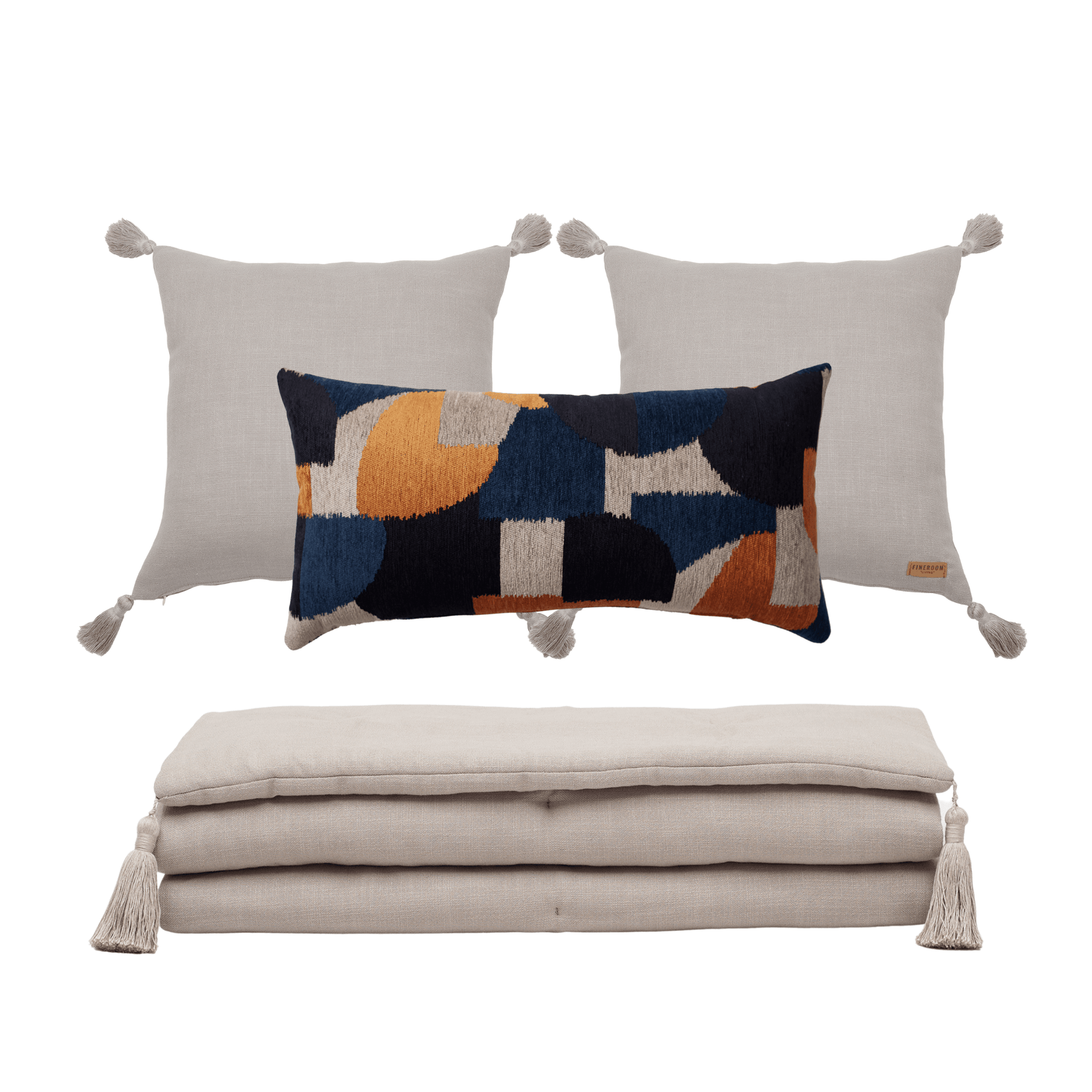 " Otto & Loom " Keten Püsküllü Yatak Runner + 3 Yastıklı Set Yatak Grubu
