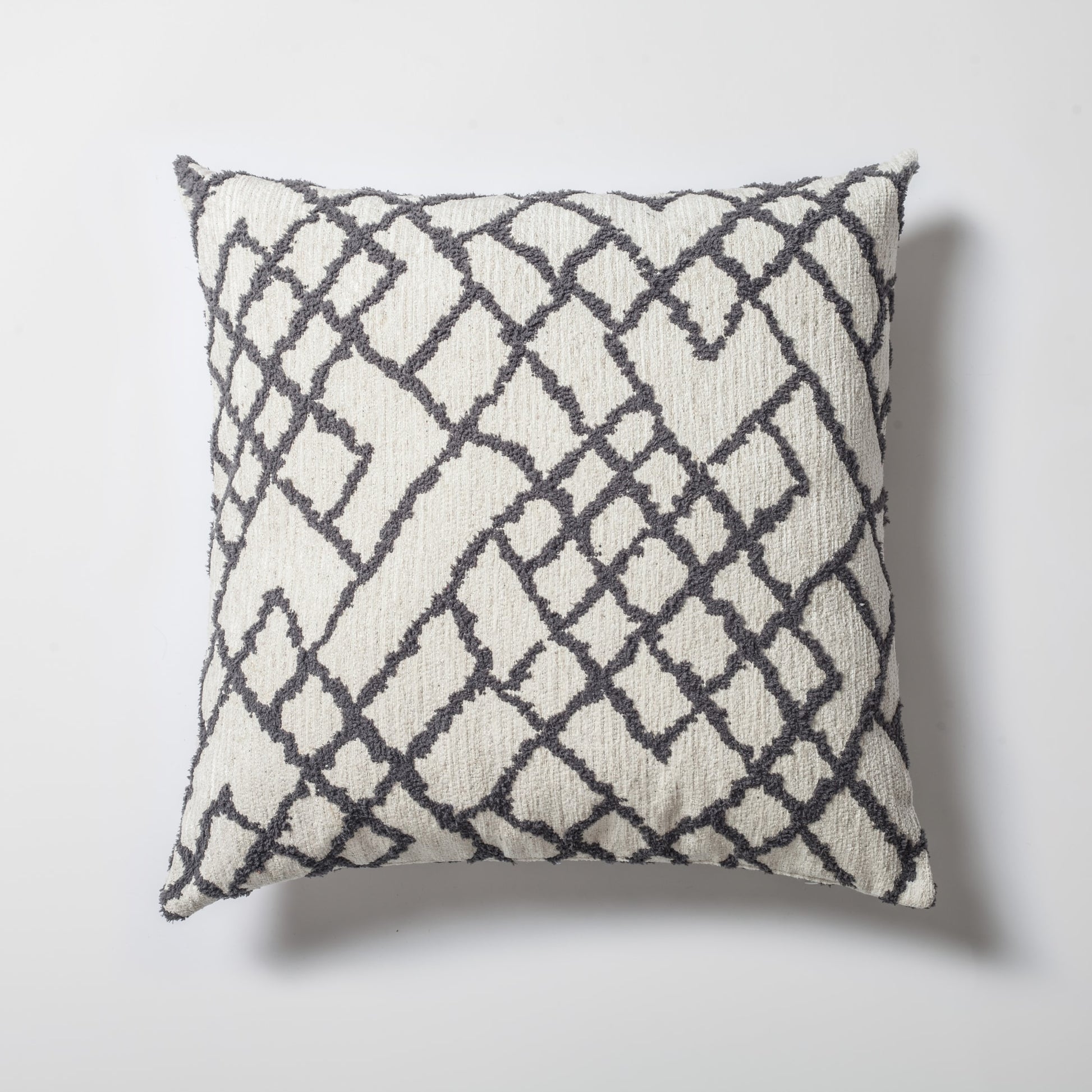Maya  - Etnik Kilim Desenli Kırlent 50x50 - Gri Kırlent