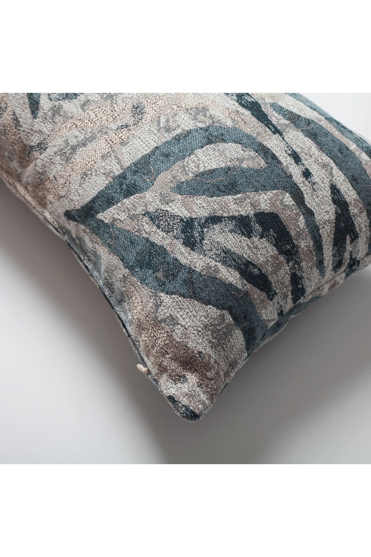 Rio - Zebra Desenli Viskon Dokuma Kırlent 30x50 - Mavi