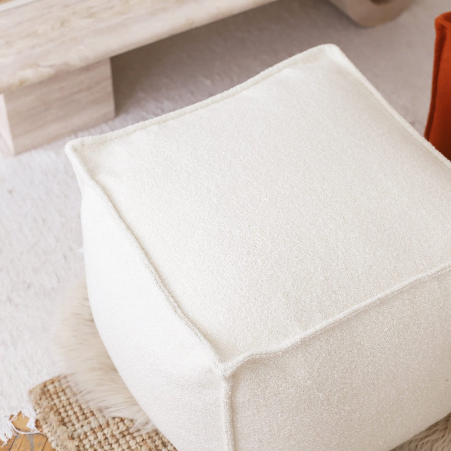 Ovis - Kuzu Yünü Puf - Beyaz