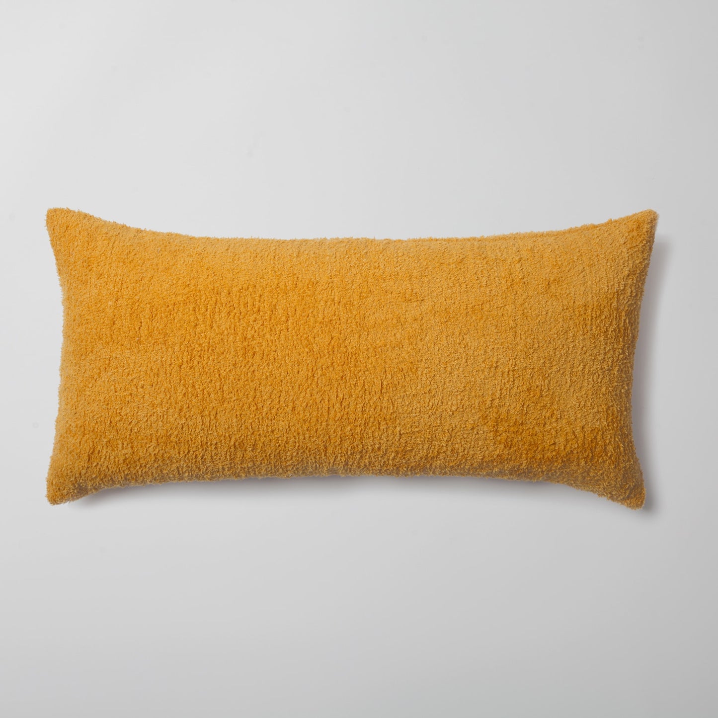 Cozy  - Sheepskin Dokulu Tüylü Kırlent 35x70 - Sarı Kırlent