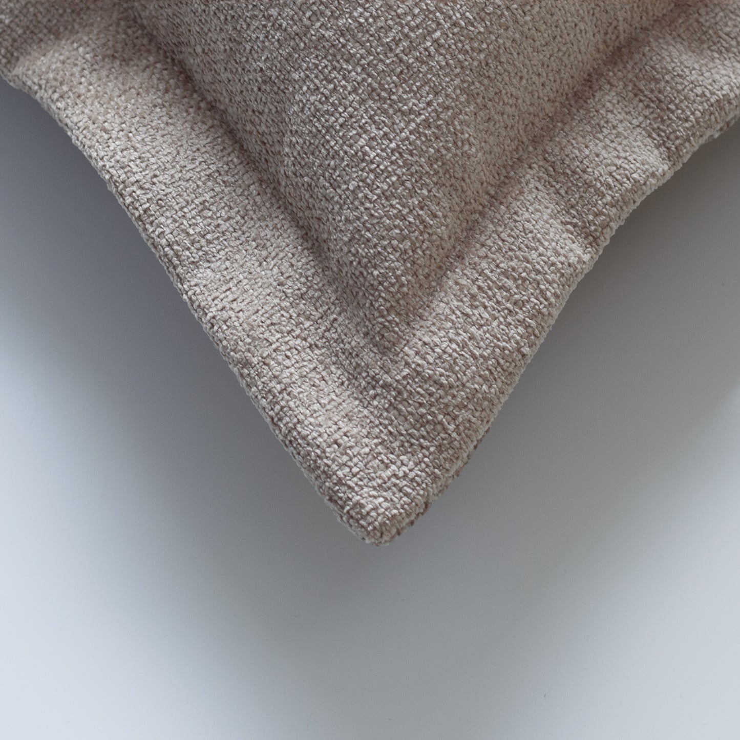 Borla - Kulaklı Düz Renk Dokuma Kırlent 50x50 - Açık Bej