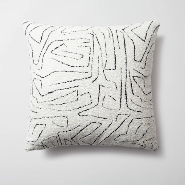 Beyaz soyut desenli kırlent kılıfı 50x50 cm