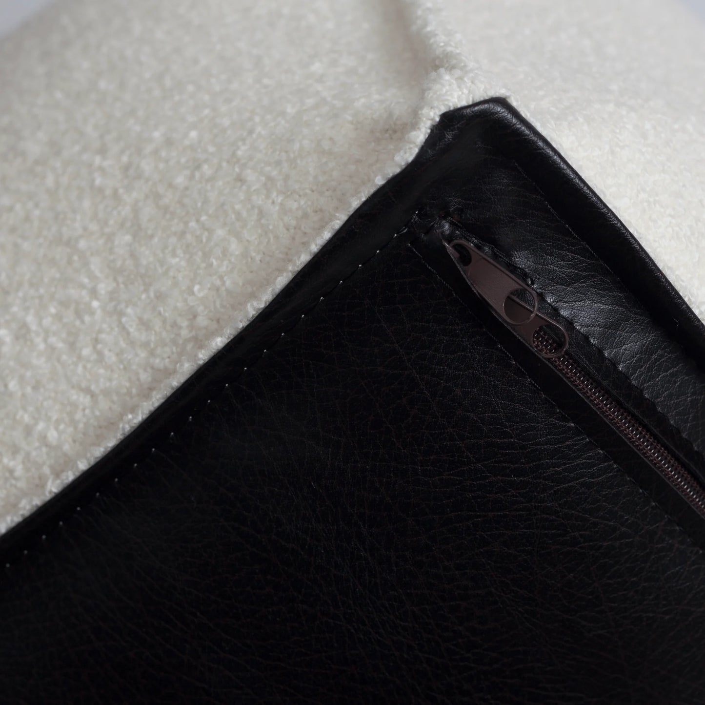 Ovis - Kuzu Yünü Puf - Beyaz