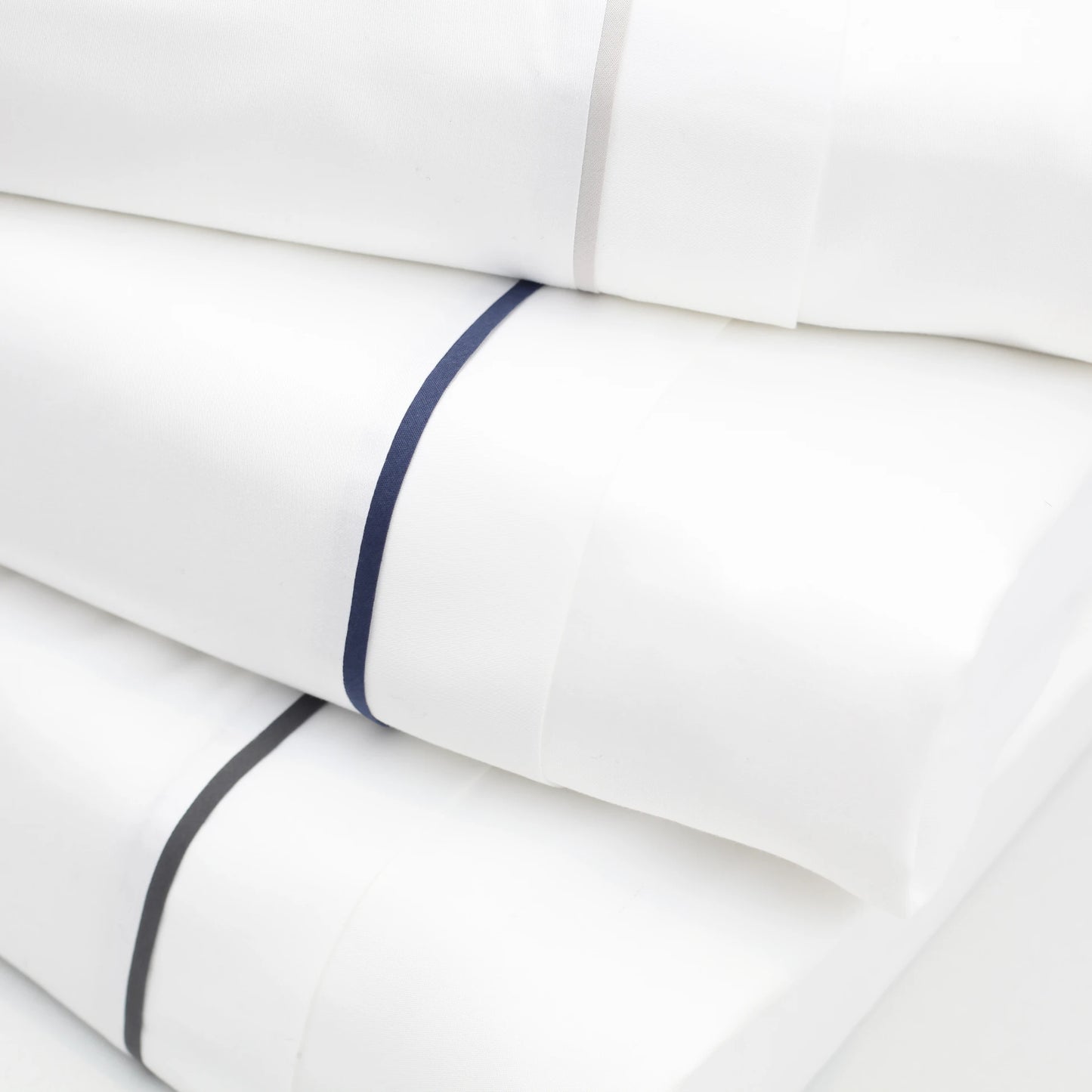 Lusso %100 Pamuk Çift Kişilik Taş Gri Biyeli Beyaz Nevresim Takımı