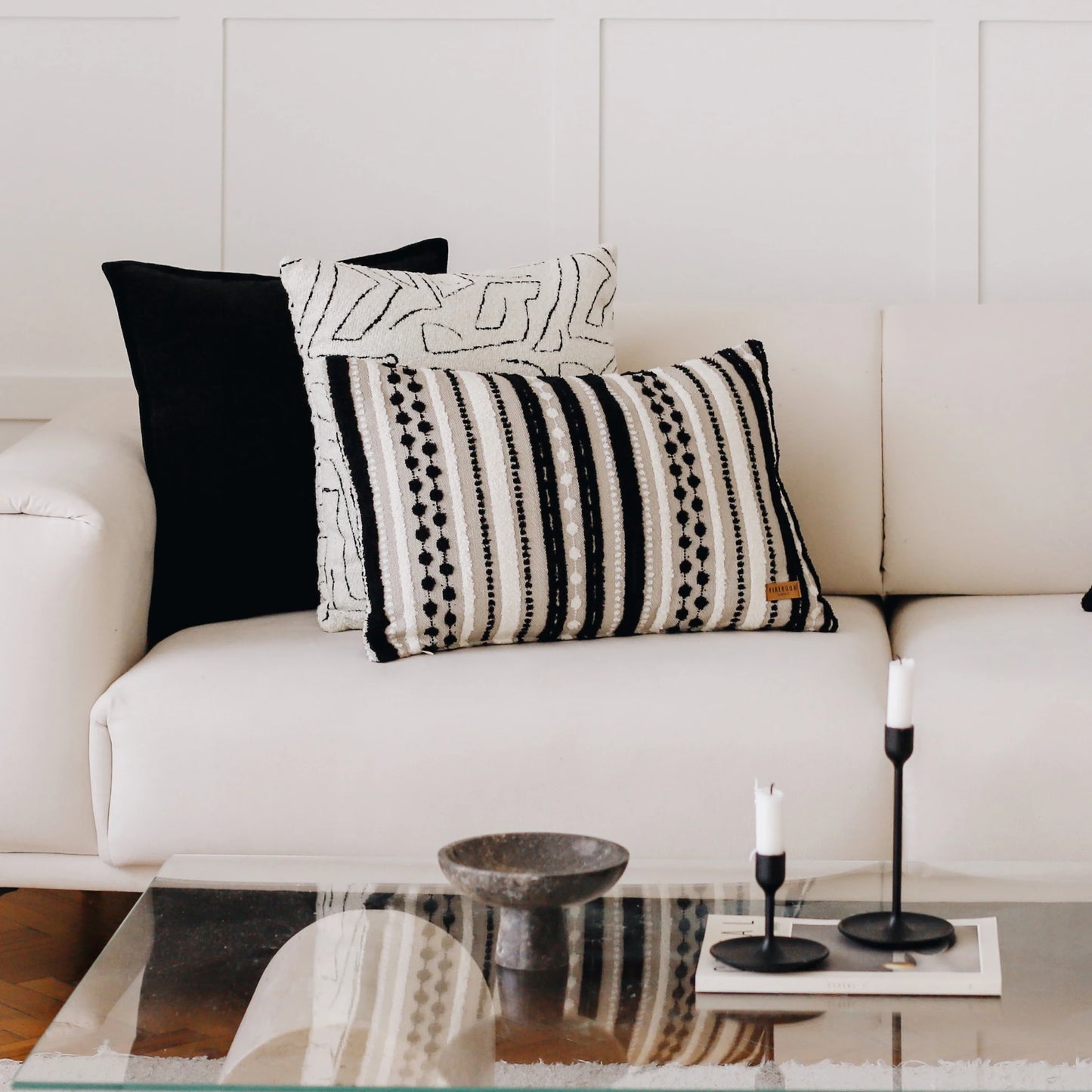 Nomad - Çizgili Çok Renkli Keten Dekoratif Kırlent 40x60 - Siyah & Beyaz