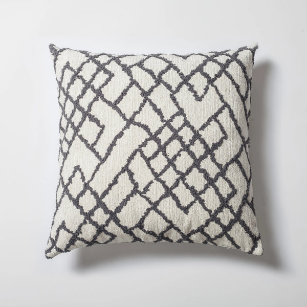Gri etnik kilim desenli kırlent kılıfı 50x50 cm