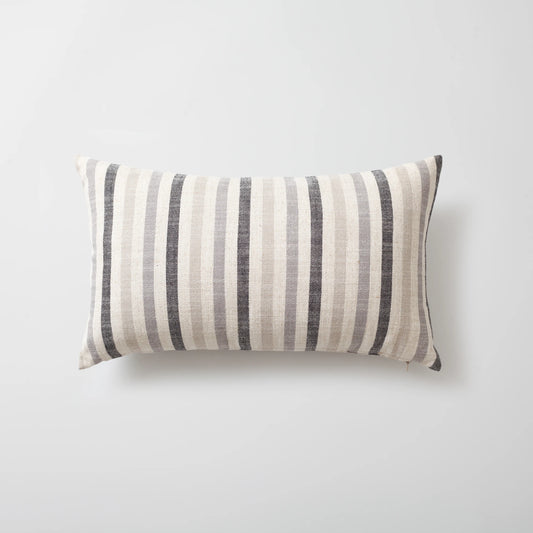 Capri - Keten Çizgili %100 Naturel Kırlent 30x50 - Siyah Gri