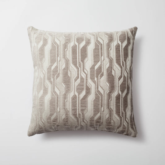 Lebon - Geometrik Desenli 50x50 Kırlent - Vizon