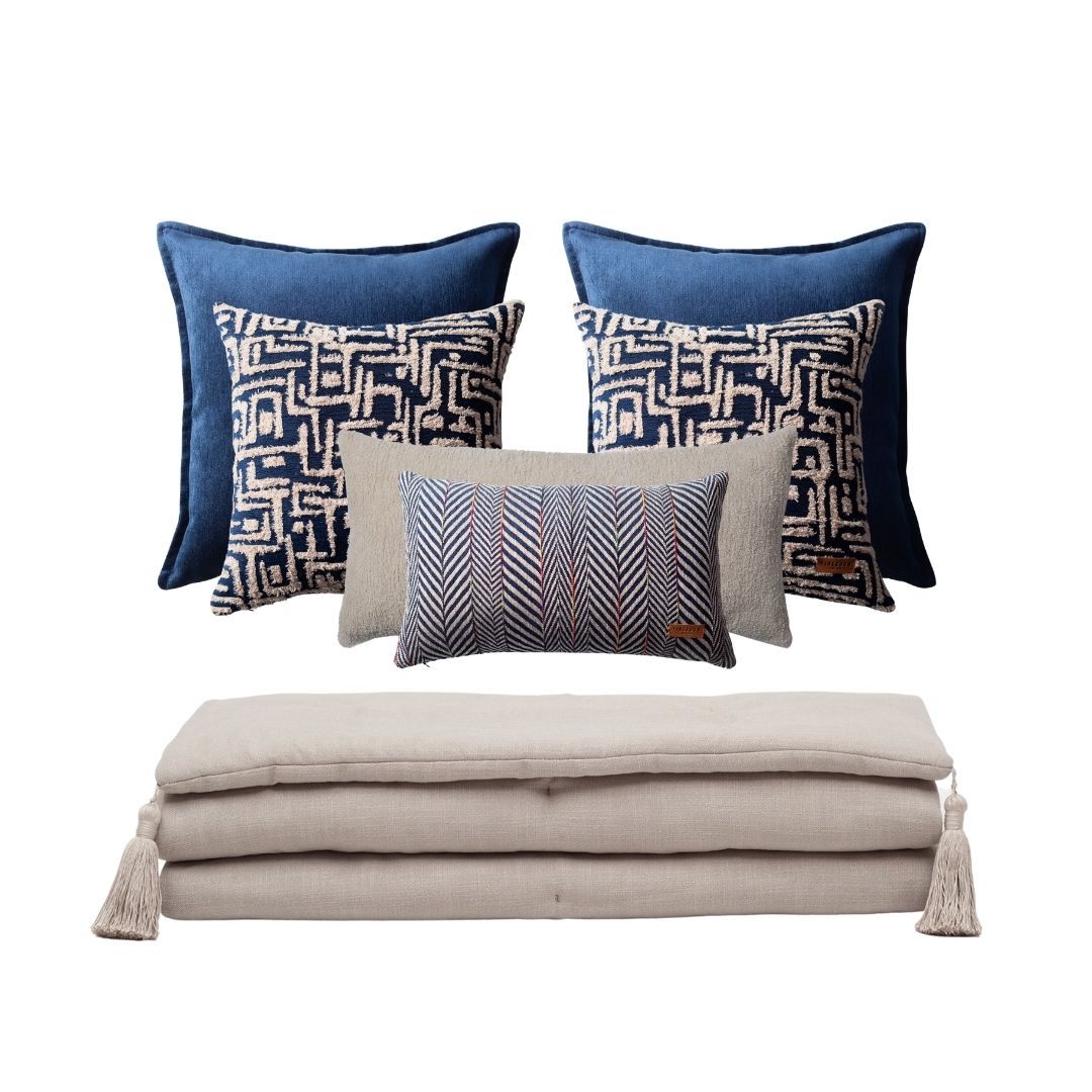 Loom Keten Püsküllü Yatak Runner + 6 Yastıklı Set - Lacivert