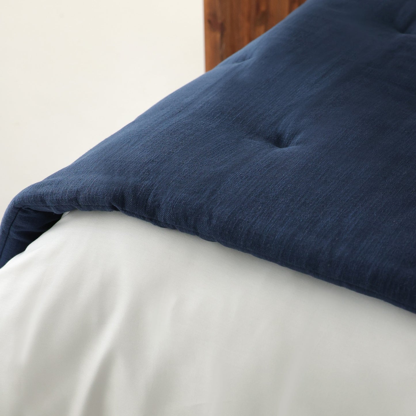 Loom - Keten Püsküllü Yatak Runner + 2 Yastıklı Set - Lacivert