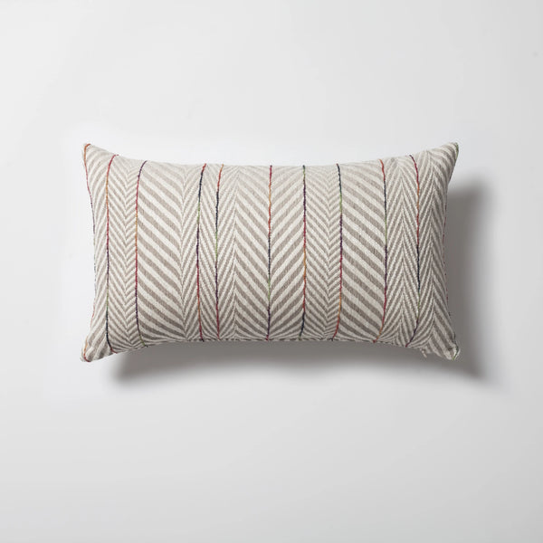 Bej keten degrade çizgili balıksırtı kırlent kılıfı 30x50 cm